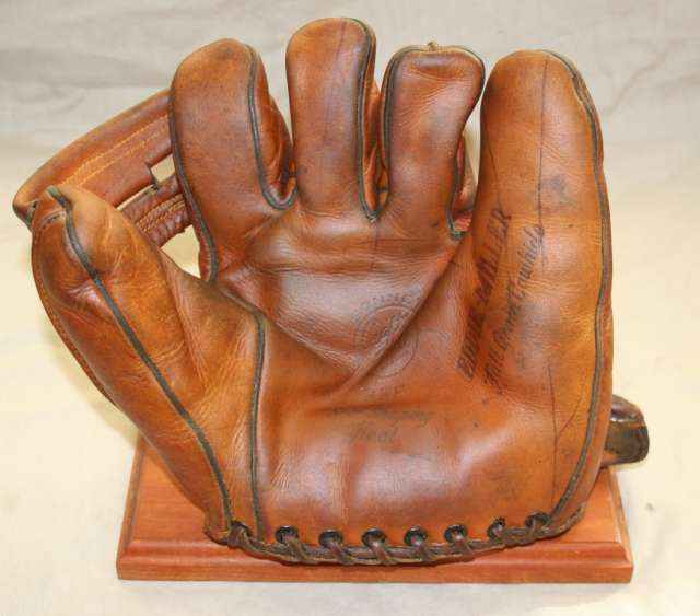 Eddie Miller Sonnett 35F Front